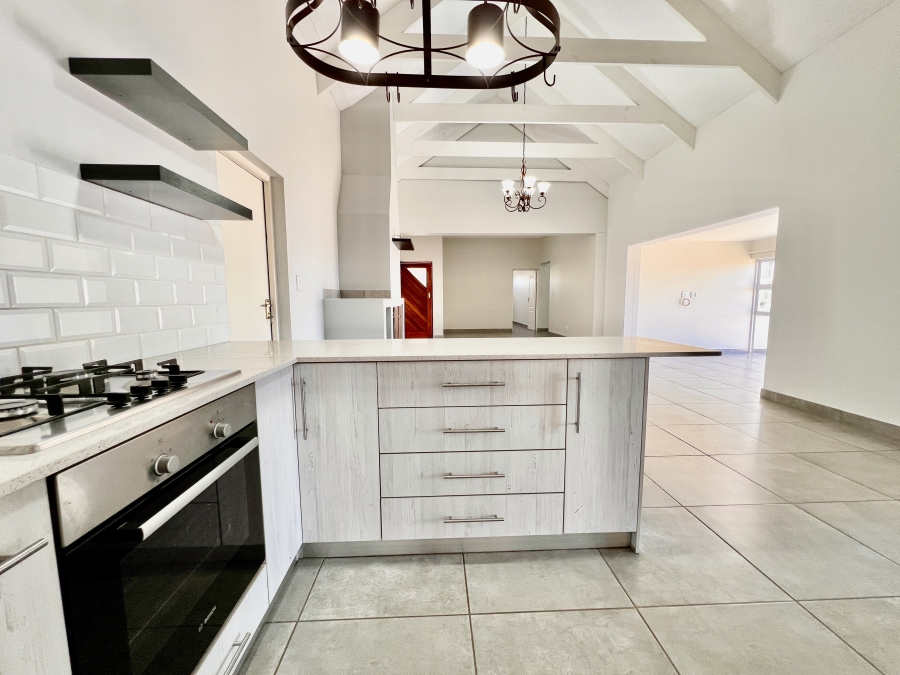 5 Bedroom Property for Sale in Laguna Sands Western Cape